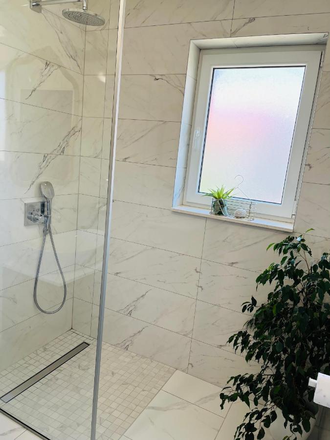 Kia Ora Apartment Трогир Экстерьер фото