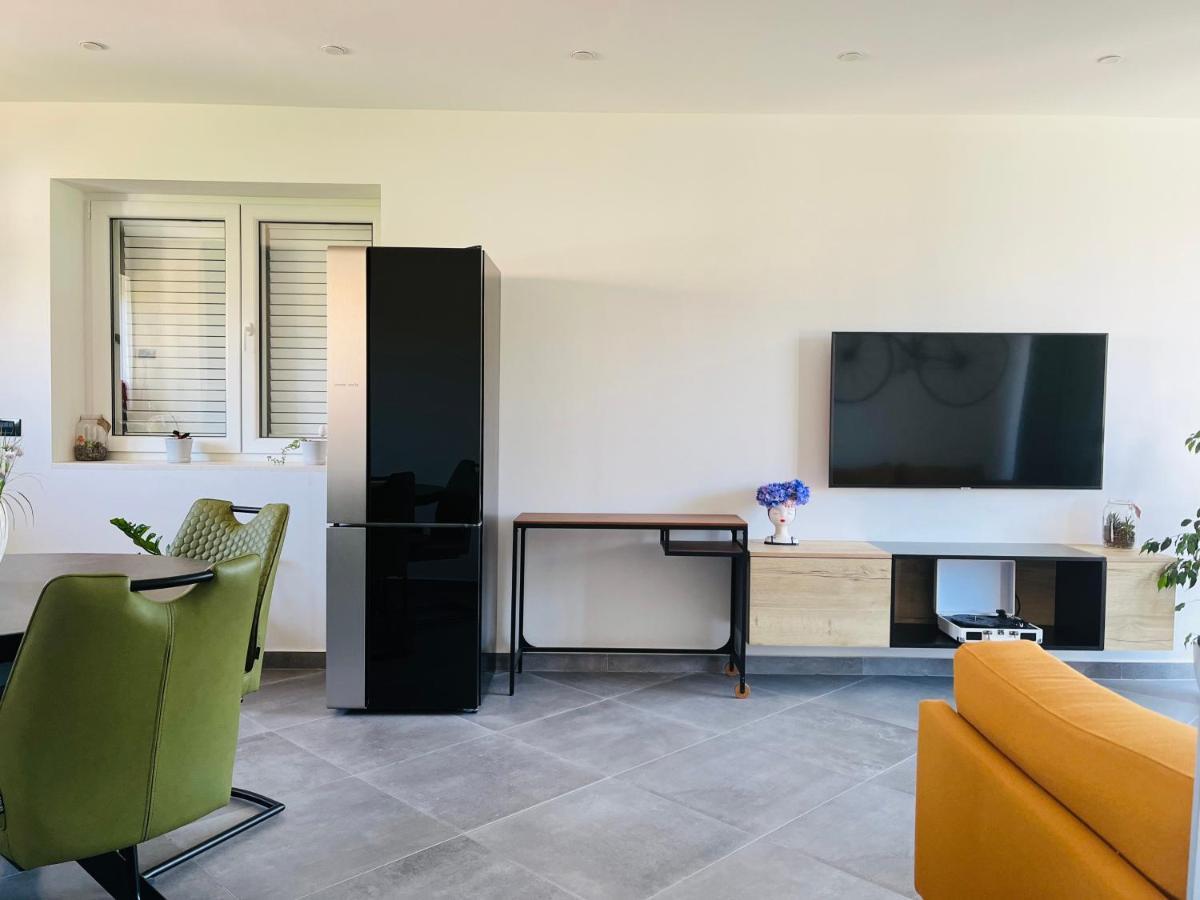 Kia Ora Apartment Трогир Экстерьер фото